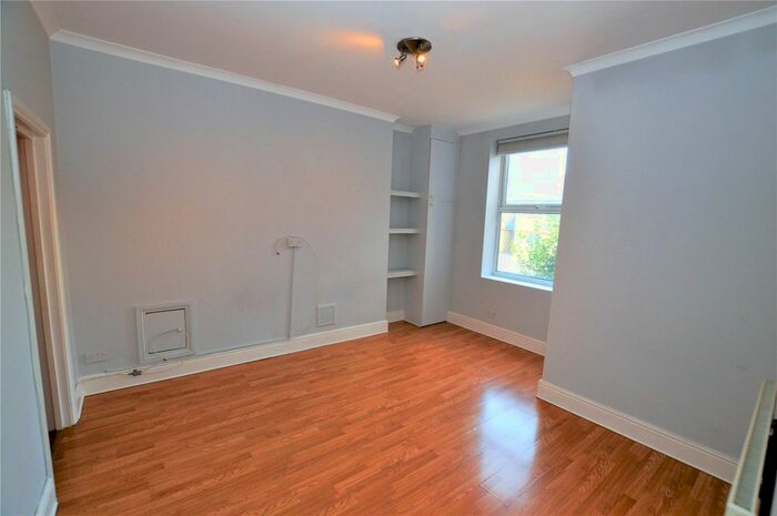 1 Bedroom Flat To Rent In Anerley Road, London, SE19
