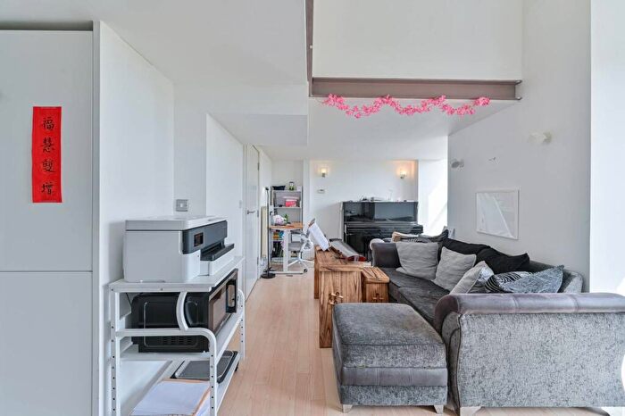 2 Bedroom Flat For Sale In Building, Woolwich Riverside, London, SE18