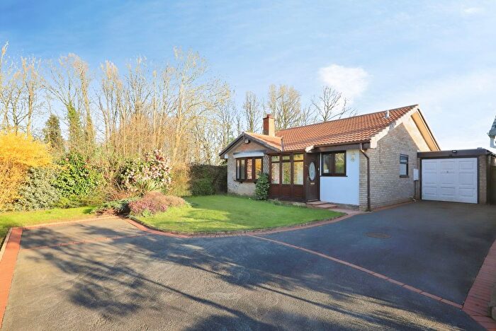 2 Bedroom Bungalow For Sale In Vanbrugh Court, Perton Wolverhampton, Staffordshire, WV6