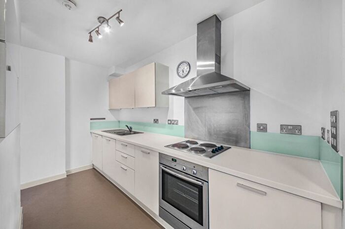 2 Bedroom Flat To Rent In Union Park, Canary Wharf, SE10