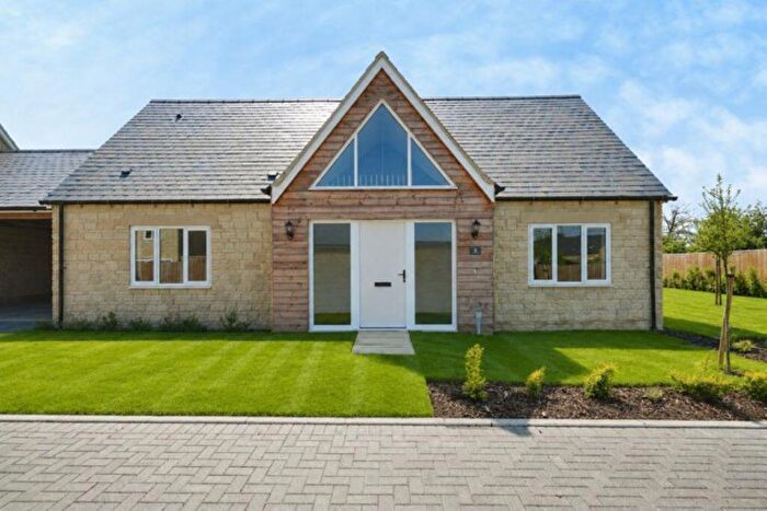 3 Bedroom Detached House For Sale In Old Orchard Close, Christian Malford, Chippenham, SN15
