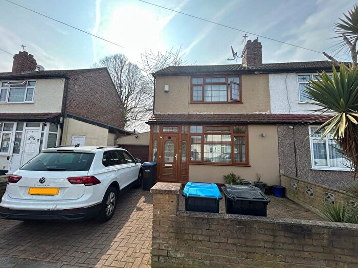 2 Bedroom Semi Detached House To Rent In Woodlands Road, London, N9