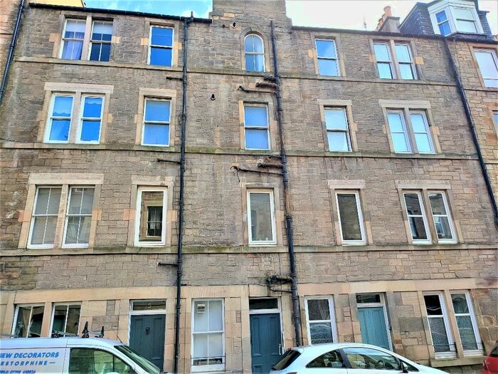 1 Bedroom Flat To Rent In Drumdryan Street, Tollcross, Edinburgh, EH3