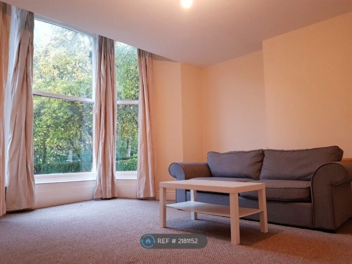 1 Bedroom Flat To Rent In Princes Avenue, Hull, HU5