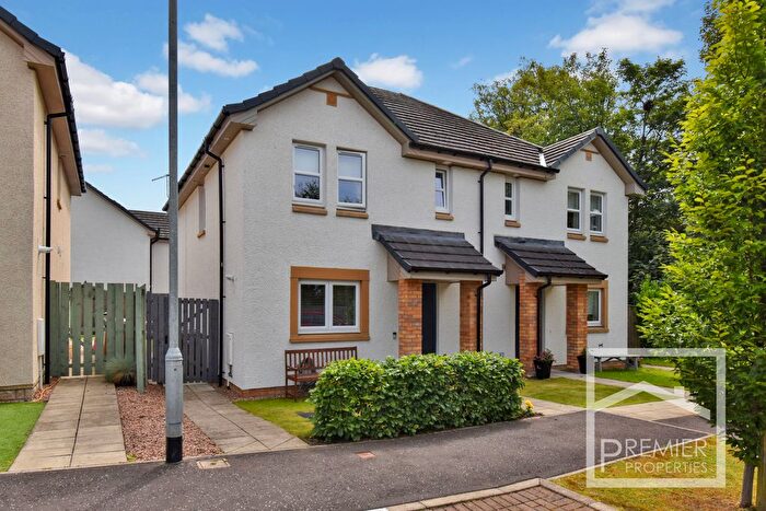 3 Bedroom Semi-Detached House For Sale In Ranco Gardens, Uddingston, G71