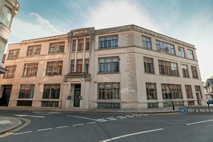 2 Bedroom Flat To Rent In Hounds Gate House, Nottingham, NG1