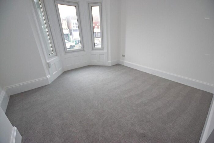 4 Bedroom Flat To Rent In Boundary Road, BN3