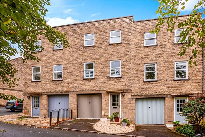 2 Bedroom Terraced House For Sale In Ackerman Road, Chipping Norton, Oxfordshire, OX7