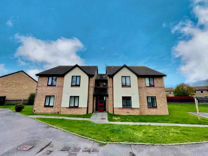 1 Bedroom Flat To Rent In Glenbrook Drive, Barry, CF63