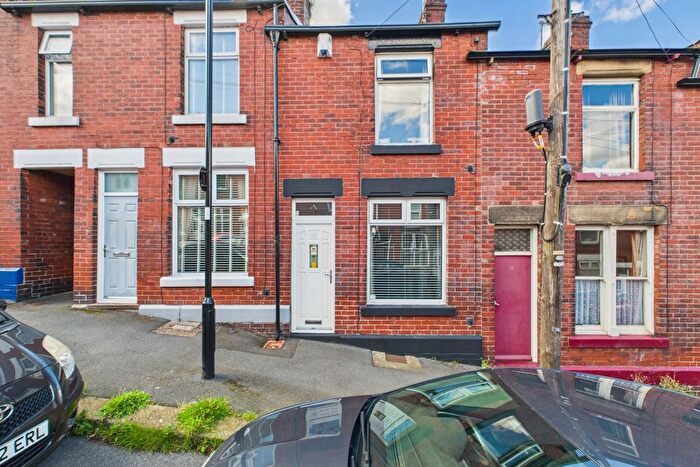 2 Bedroom Terraced House For Sale In Cartmell Road, Woodseats, S8