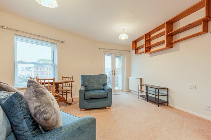 2 Bedroom Apartment To Rent In Shirelake Close, City Centre, OX1