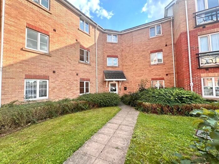 2 Bedroom Apartment For Sale In Shankley Way, St James, Northampton, NN5