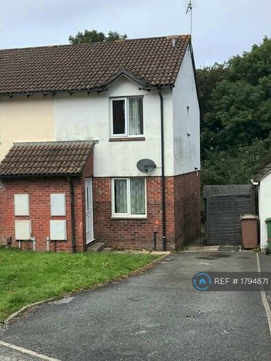 2 Bedroom Semi-Detached House To Rent In Shapleys Gardens, Plymouth, PL9
