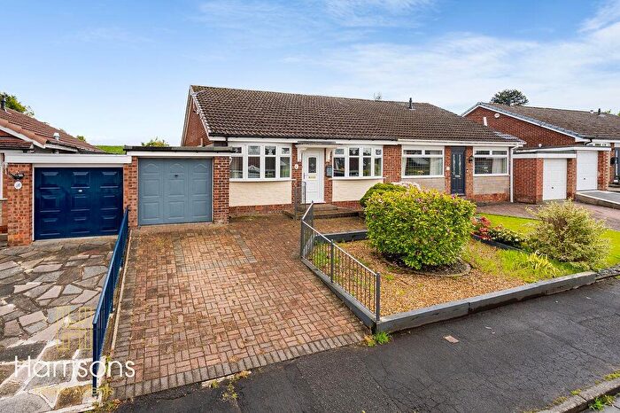 2 Bedroom Semi-Detached Bungalow For Sale In Meadowbank Road, Bolton, Lancashire, BL3