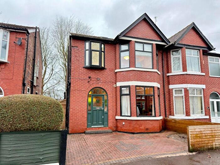 3 Bedroom Semi Detached House For Sale In Park Drive, Whalley Range, M16