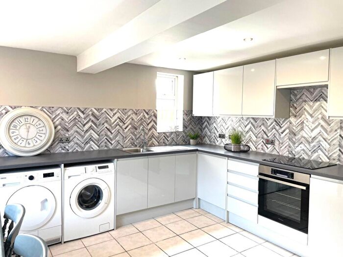 4 Bedroom House To Rent In Southmead Road, Bristol, BS10