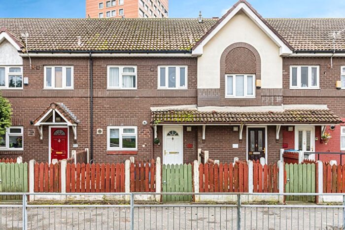 3 Bedroom Terraced House To Rent In Chester Road, Manchester, Greater Manchester, M15