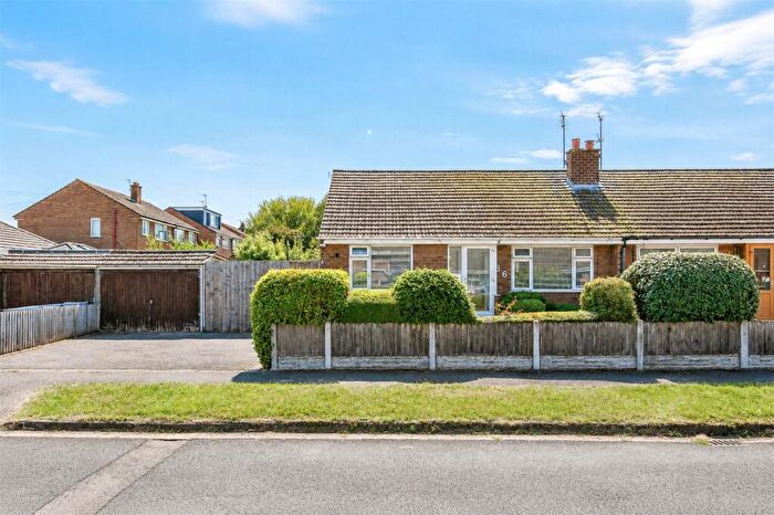 2 Bedroom Bungalow For Sale In Somerset Road, Pensby, Wirral, CH61