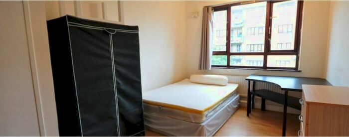 4 Bedroom Flat To Rent In Cromer Street, London, WC1H