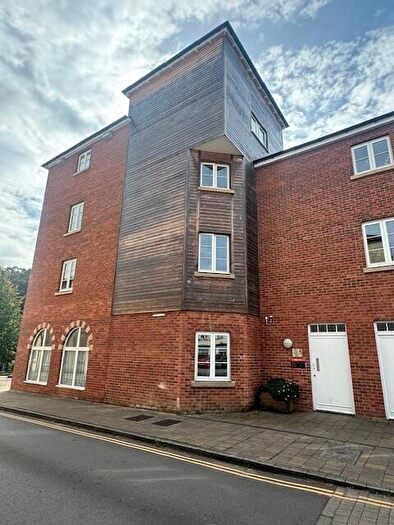 1 Bedroom Flat To Rent In Bridge Yard, Bradford-On-Avon, Wiltshire, BA15
