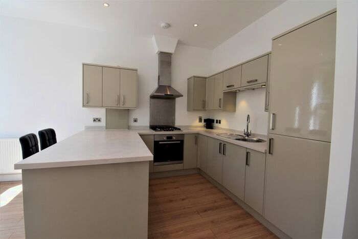 1 Bedroom Flat To Rent In Main Road, Sidcup, DA14