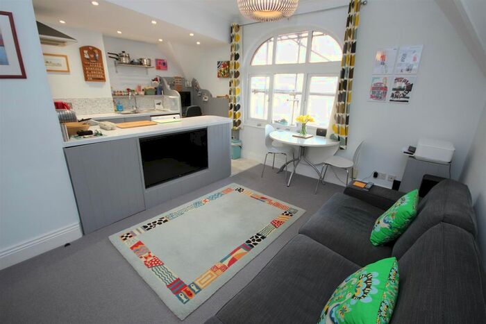 1 Bedroom Flat To Rent In Haldon Road, Exeter, EX4