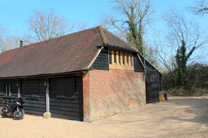 1 Bedroom Barn Conversion To Rent In Dunsfold Road, GU8