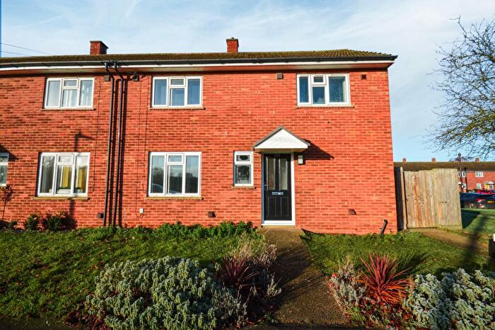 2 Bedroom Semi-Detached House To Rent In Upper Marham, PE33