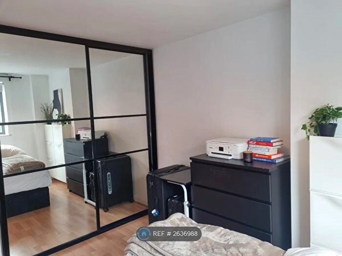 1 Bedroom Flat To Rent In Velocity East, Leeds, LS11