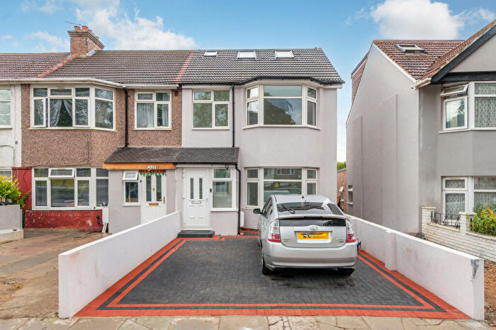 5 Bedroom End Of Terrace House For Sale In Bridgewater Road, , Alperton, Wembley, HA0