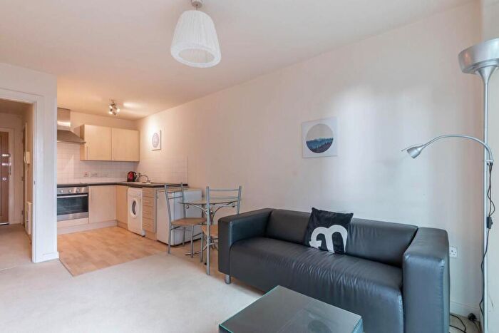 1 Bedroom Apartment To Rent In West Two, Suffolk Street Queensway, B1