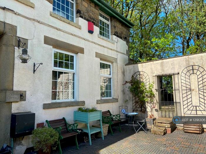 2 Bedroom End Of Terrace House To Rent In Mark Wood, Delph, Oldham, OL3