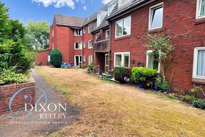 1 Bedroom Flat For Sale In Flat, Homelands House, Ringwood Road, Ferndown, Dorset, BH22
