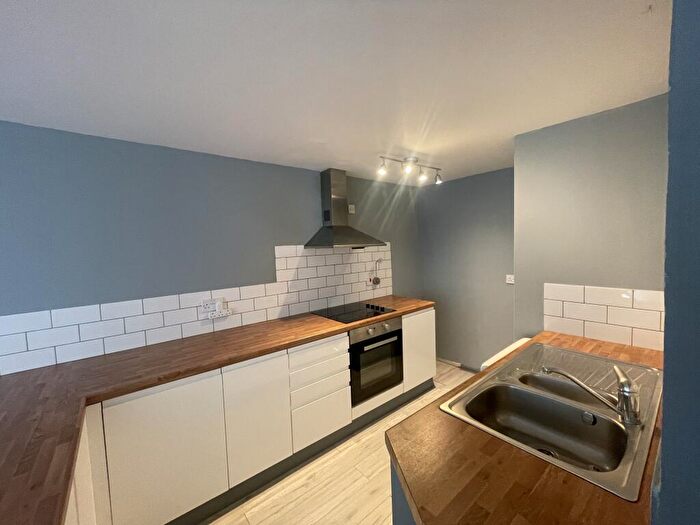 1 Bedroom Flat To Rent In Friars Lane, The Barbican, PL1