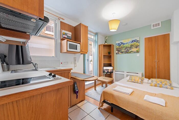 Studio To Rent In Fairholme Road, West Kensington, London, W14