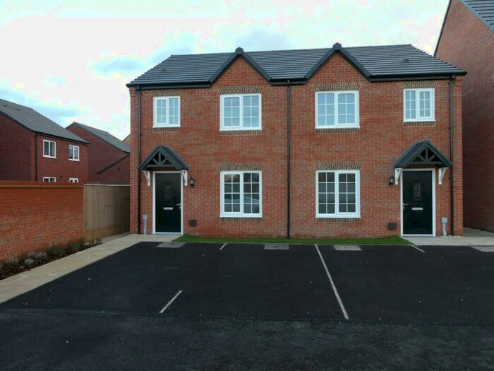 3 Bedroom Semi-Detached House To Rent In Harvester Lane, Wheatley, Doncaster, DN2