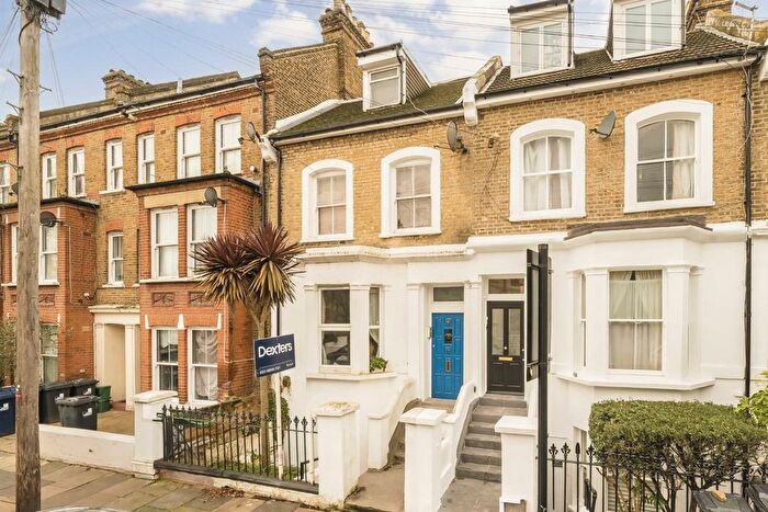 1 Bedroom Flat To Rent In Spencer Road, Acton, W3