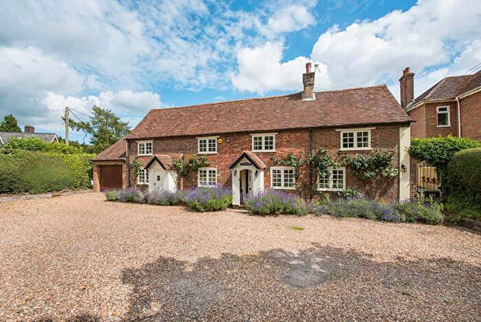 4 Bedroom Detached House For Sale In Wigginton, HP23