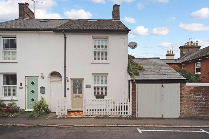 3 Bedroom Semi-Detached House For Sale In Albert Street, Tring, HP23