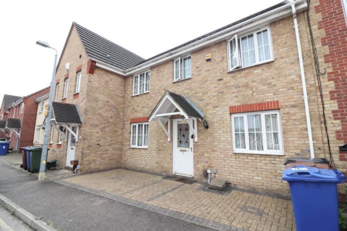 3 Bedroom House To Rent In Lennox Close, Chafford Hundred, RM16