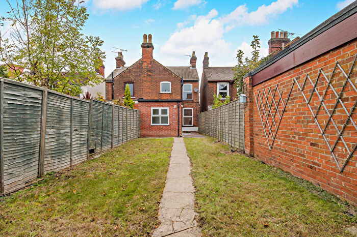 3 Bedroom Semi Detached House For Sale In Upper Cavendish Street, Ipswich, IP3