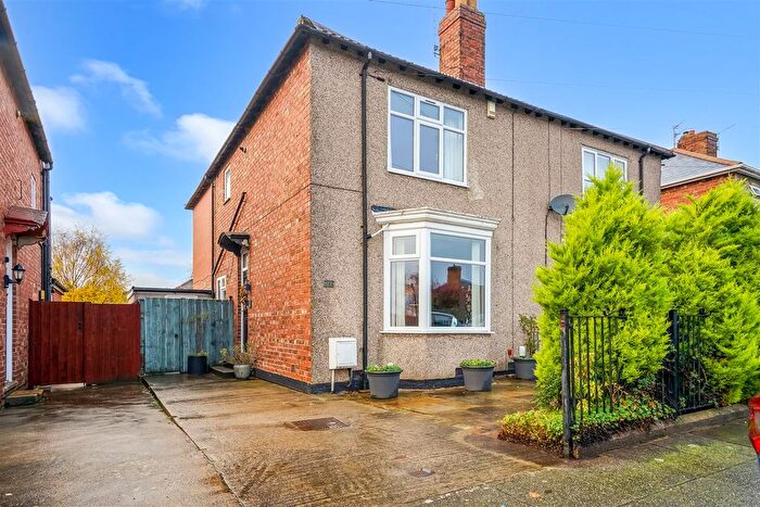 2 Bedroom Semi Detached House For Sale In Pendelton Rd, Darlington, DL1