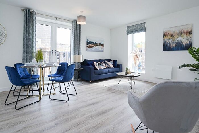 2 Bedroom Flat To Rent In Eden Avenue, Belgrave Village, Birmingham, B12