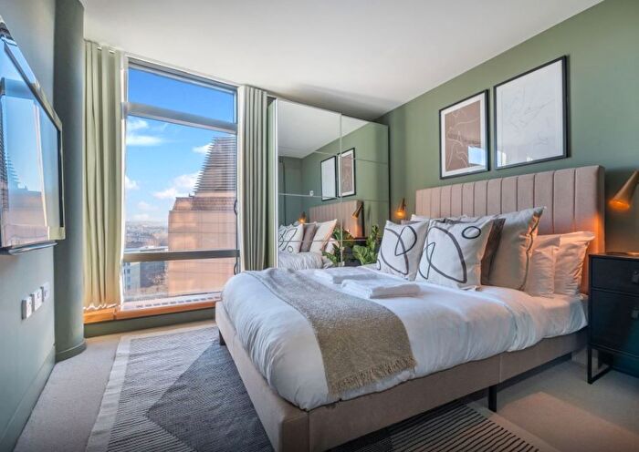 1 Bedroom Flat To Rent In Albert Embankment, London, SE1