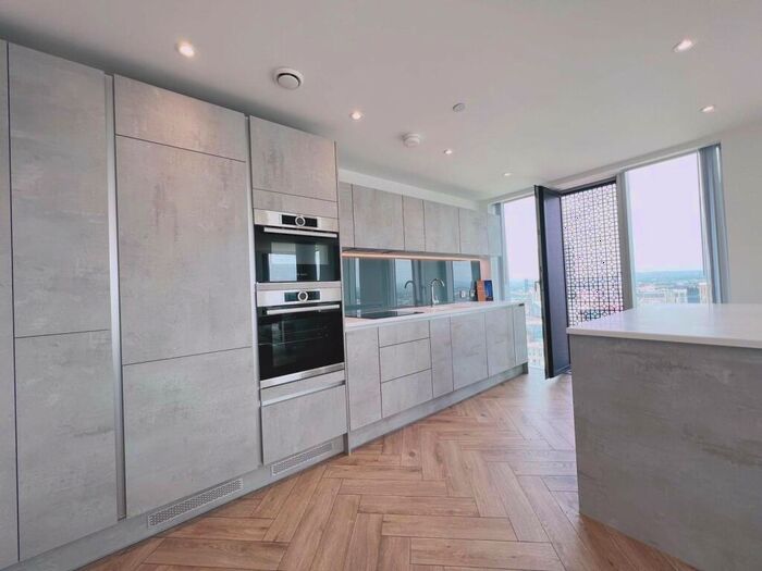 2 Bedroom Apartment To Rent In Elizabeth Tower, Chester Road, Manchester, M15
