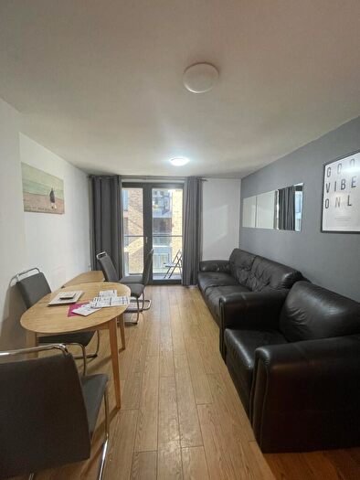 1 Bedroom Flat To Rent In Southside, St. John's Walk, Birmingham, B5