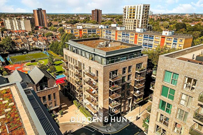 2 Bedroom Flat For Sale In Ironworks Way, London, E13