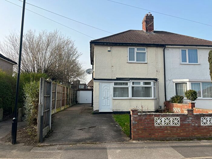 2 Bedroom Semi Detached House For Sale In Warwick Road, Doncaster, DN2