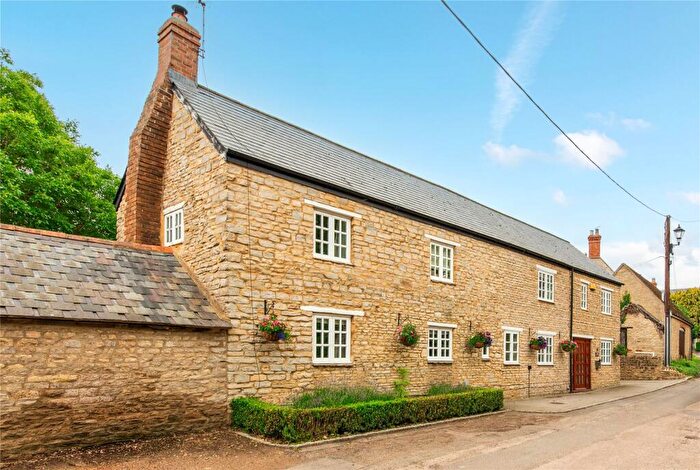 4 Bedroom Detached House For Sale In Pevers Lane, Weston Underwood, Buckinghamshire, MK46