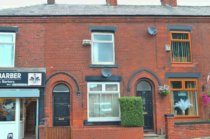 2 Bedroom Terraced House To Rent In Hollins Road, Hollins, Oldham, OL8
